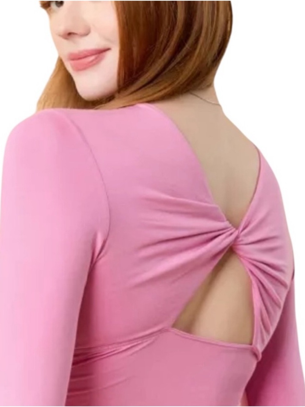 BLOGILATES 🔥2 PIECE🔥Pink Twist-Back top & HOMEBODY bottoms 😍